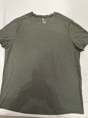 all in motion Men's Crewneck Tee - Olive